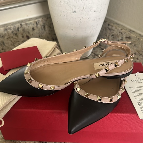 Original Valentino Stud Slingback flats with original box and dust bags. size 37 - Picture 2 of 5
